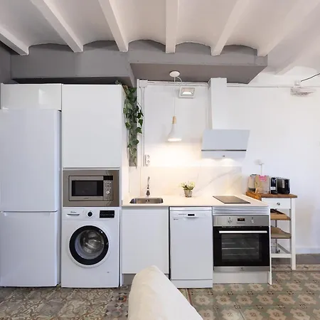 Apartment Citywall By Unik *